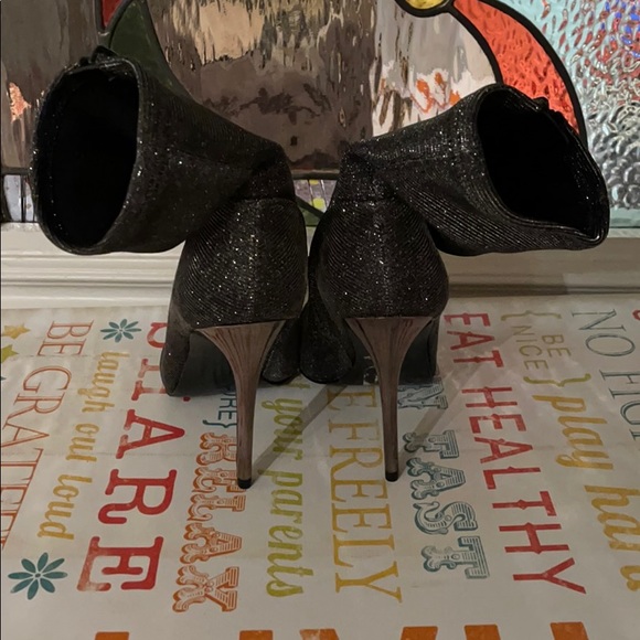 Brand new never worn!!! - Picture 2 of 3